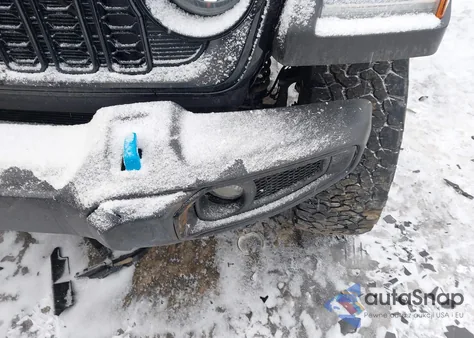 2024 Jeep Wrangler 4Xe Willys 4Xe z USA, uszkodzony, nr VIN 1C4RJXN64RW211237